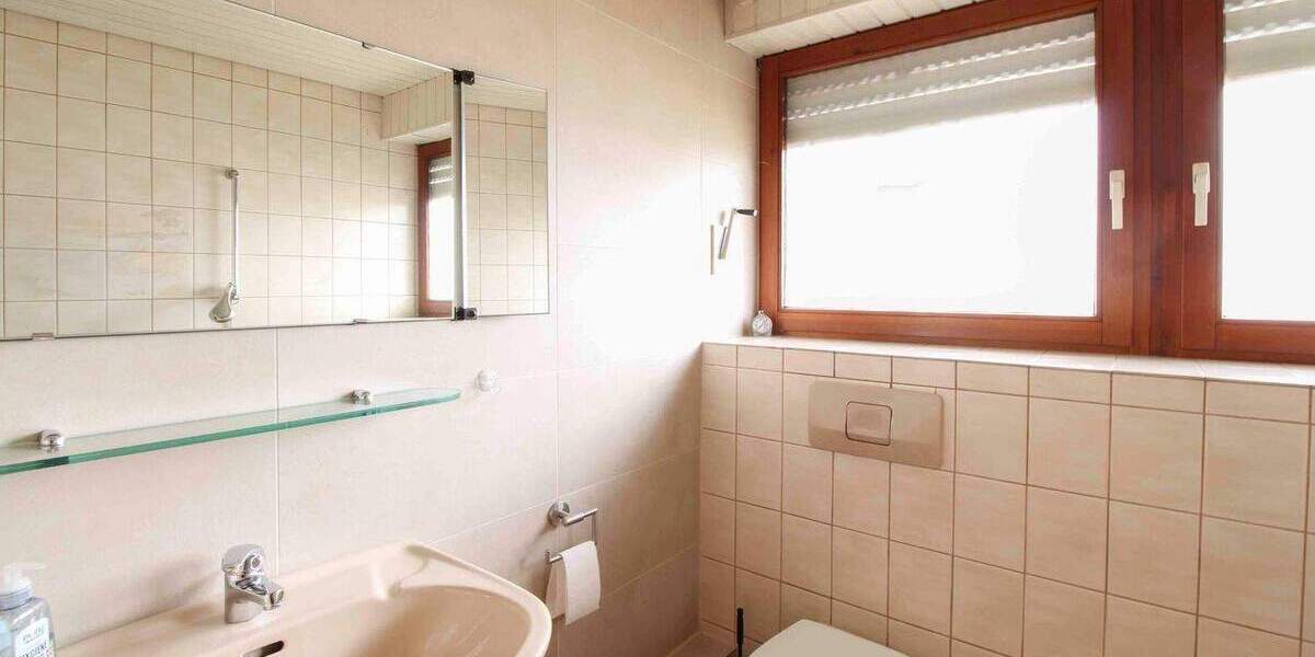 Einfamilienhaus Delligsen - 7 Zimmer, 197 m&sup2;, 199.000&euro; | Angebot:25865254