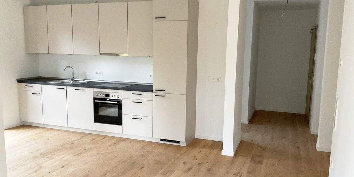 Etagenwohnung Hannover Döhren - 3 Zimmer, 83 m&sup2;, 1.290&euro; | Angebot:25672151
