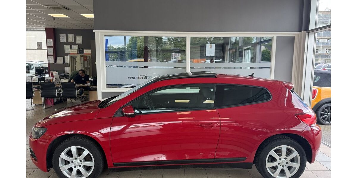 VW Scirocco 221.253 km 6.690 &euro; Hannover 30419