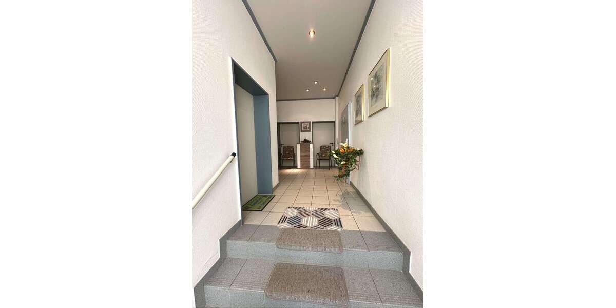 Einfamilienhaus Hildesheim Itzum-Marienburg - 13 Zimmer, 283 m&sup2;, 775.000&euro; | Angebot:26866350