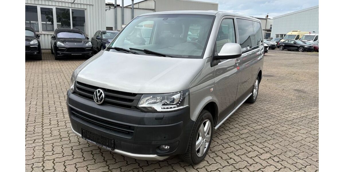 VW T5 Transporter 206.000 km 11.990 &euro; Salzgitter 38229