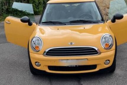 Mini ONE 93.700 km 5.800 &euro; Alfeld 31061