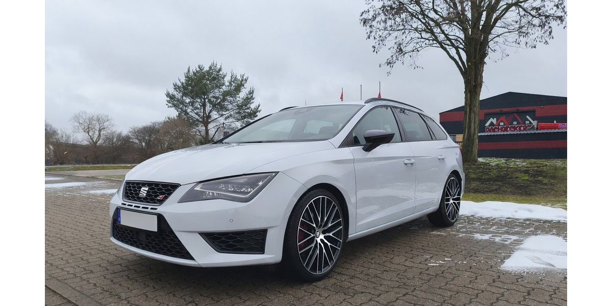 Cupra Leon 221.000 km 11.749 &euro; Hannover 30171