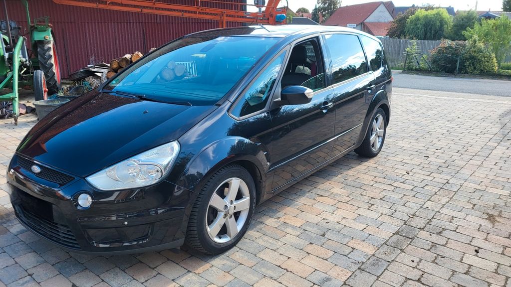 Ford S-Max 189.000 km 2.900 &euro; Bockenem 31167