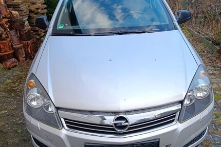 Opel Astra 157.000 km 2.500 &euro; Salzhemmendorf 31020