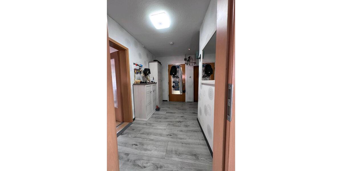 Einfamilienhaus Algermissen - 10 Zimmer, 228 m&sup2;, 399.900&euro; | Angebot:25408002