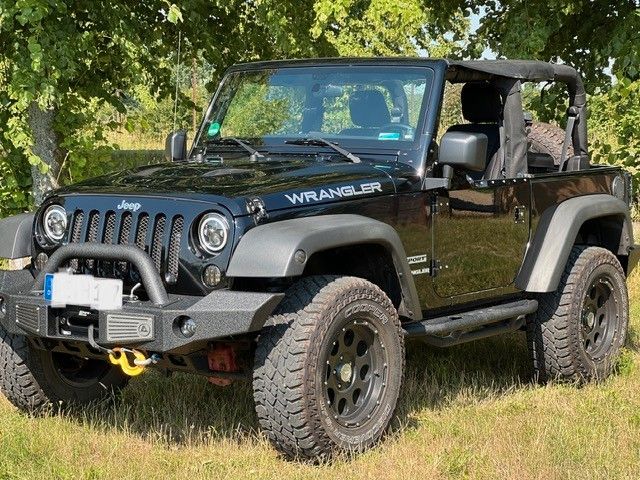 Jeep Wrangler 77.400 km 28.500 &euro; Peine 31224