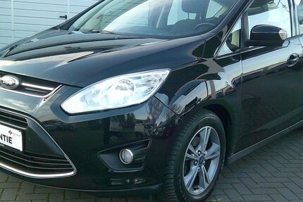 Ford Grand C-Max 76.000 km 8.999 &euro; Gronau (Leine) OT Brüggen 31028