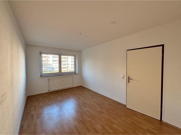 Etagenwohnung Hildesheim Bockfeld - 2 Zimmer, 72 m&sup2;, 570&euro; | Angebot:26024226