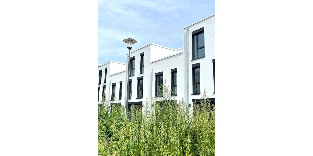 Reihenmittelhaus Hildesheim Himmelsthür - 4 Zimmer, 140 m&sup2;, 490.000&euro; | Angebot:26642301