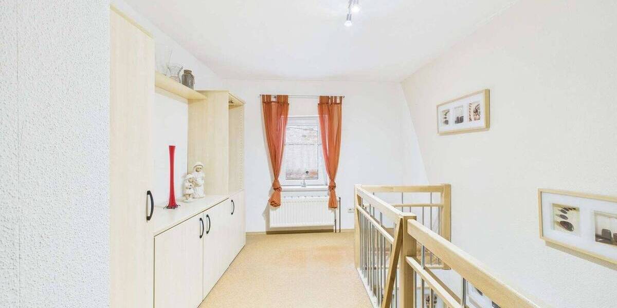 Einfamilienhaus Salzhemmendorf - 6 Zimmer, 191 m&sup2;, 279.000&euro; | Angebot:25746023
