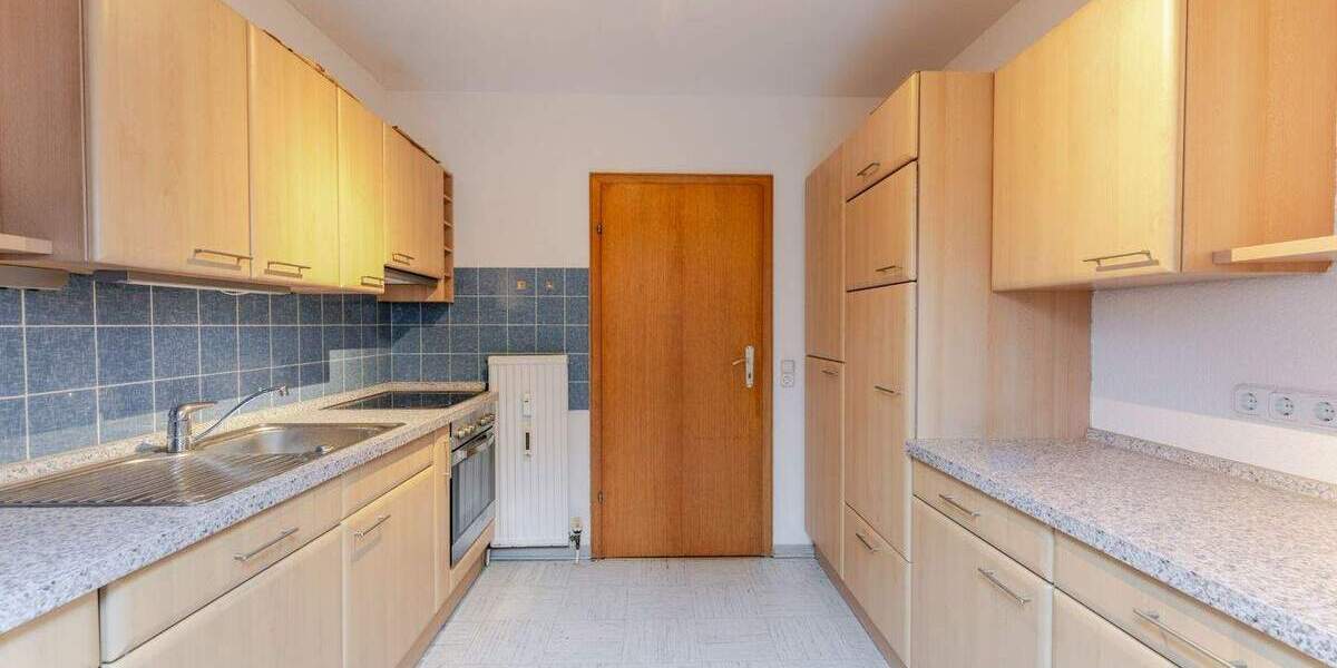 Mehrfamilienhaus, Wohnhaus Diekholzen - 9 Zimmer, 199 m&sup2;, 294.000&euro; | Angebot:25738475