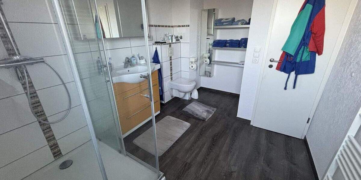 Reihenendhaus Sehnde - 5 Zimmer, 145 m&sup2;, 360.000&euro; | Angebot:25672945