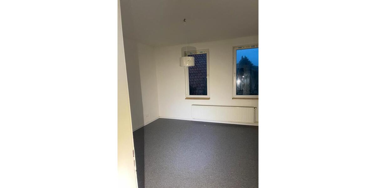 Mehrfamilienhaus, Wohnhaus Alfeld (Leine) - 6 Zimmer, 220 m&sup2;, 1.450&euro; | Angebot:23731670