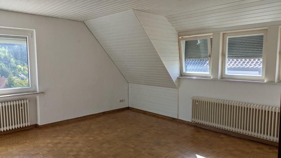 Einfamilienhaus Alfeld (Leine) - 8 Zimmer, 148 m&sup2;, 210.000&euro; | Angebot:24428792