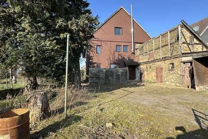 Haus Peine - 10 Zimmer, 238 m&sup2;, 90.000&euro; | Angebot:25455854