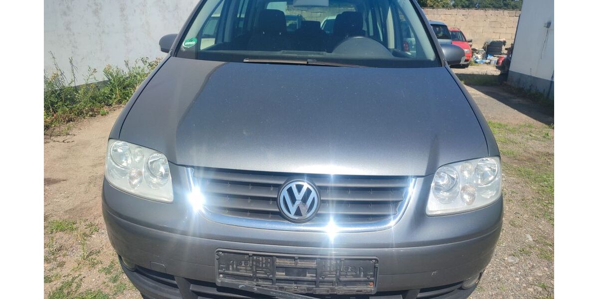 VW Touran 225.650 km 1.790 &euro; Hannover 30519