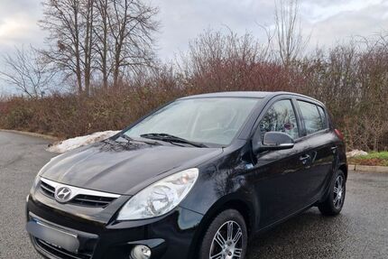 Hyundai i20 102.000 km 4.980 &euro; Hannover 30453