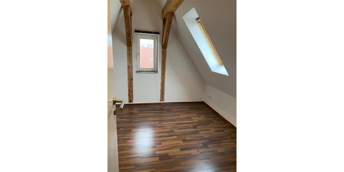 Etagenwohnung Hildesheim - 2.5 Zimmer, 75 m&sup2;, 790&euro; | Angebot:24189798