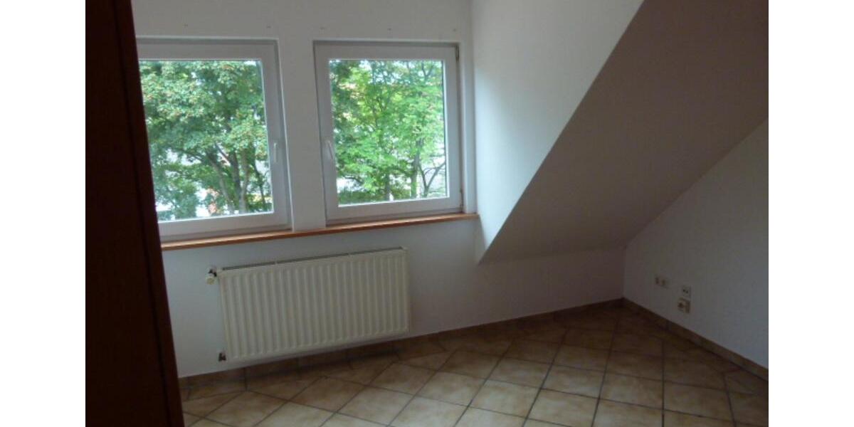 Etagenwohnung Springe - 1 Zimmer, 10 m&sup2;, 320&euro; | Angebot:25402848