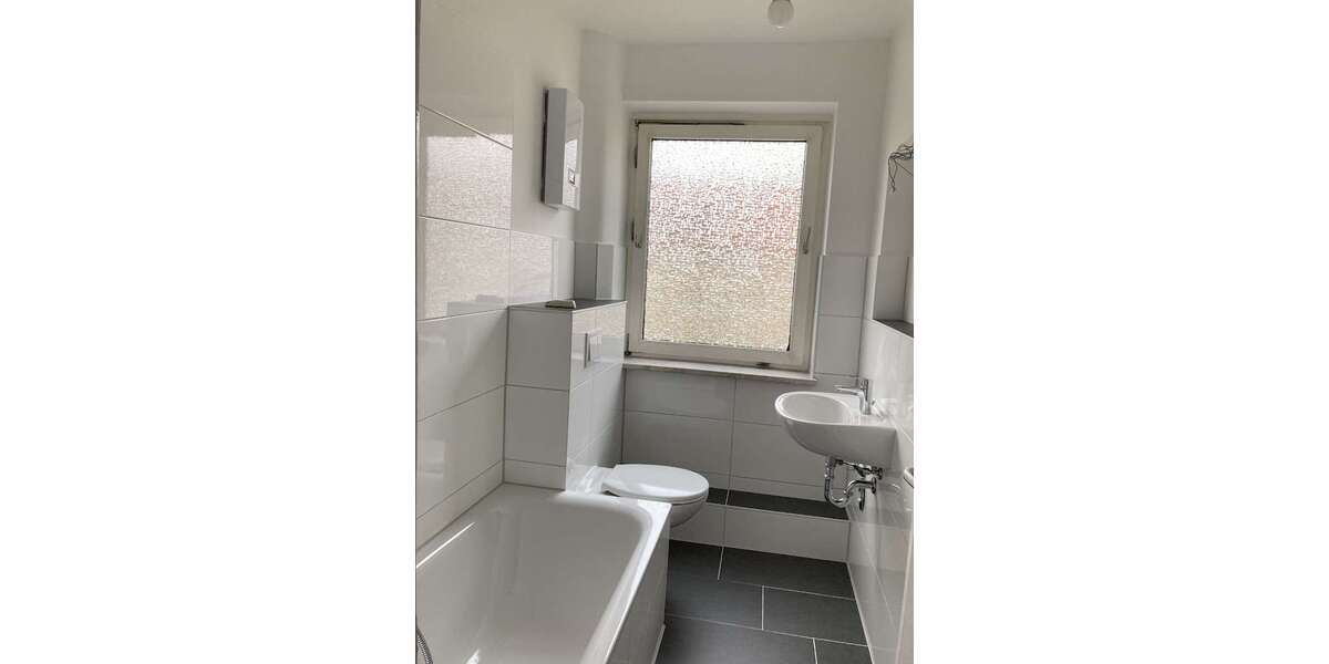 Etagenwohnung Salzgitter Lebenstedt - 3 Zimmer, 58 m&sup2;, 339&euro; | Angebot:25473890