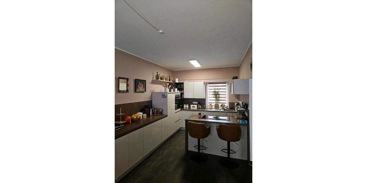 Einfamilienhaus Springe - 6 Zimmer, 200 m&sup2;, 399.000&euro; | Angebot:26057902