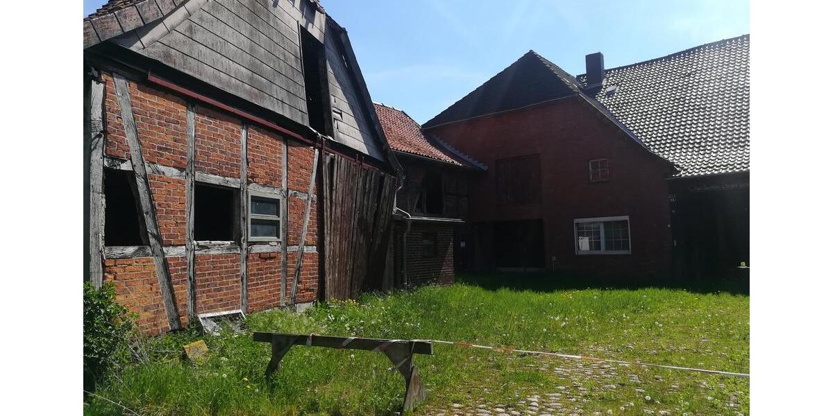 Bauernhaus, Landhaus Lehrte - 12 Zimmer, 300 m&sup2;, 600.000&euro; | Angebot:24841742