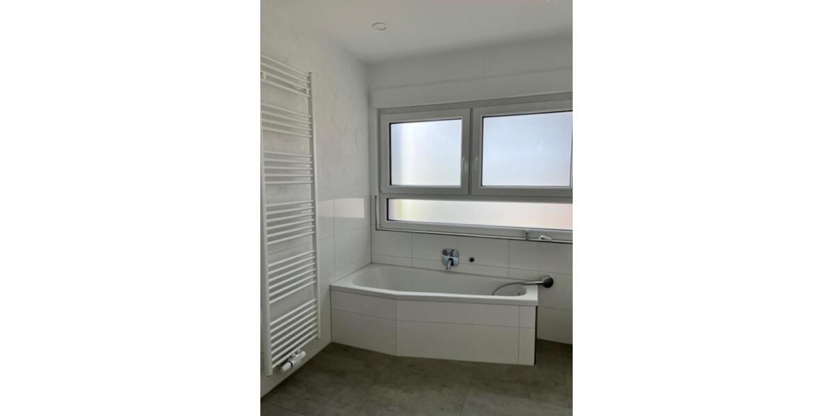 Doppelhaushälfte Hohenhameln - 5 Zimmer, 140 m&sup2;, 1.340&euro; | Angebot:25176697