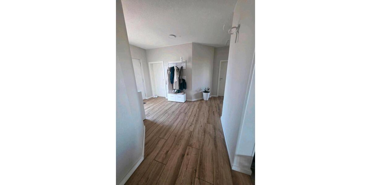 Einfamilienhaus Giesen - 7 Zimmer, 237 m&sup2;, 669.000&euro; | Angebot:26003769