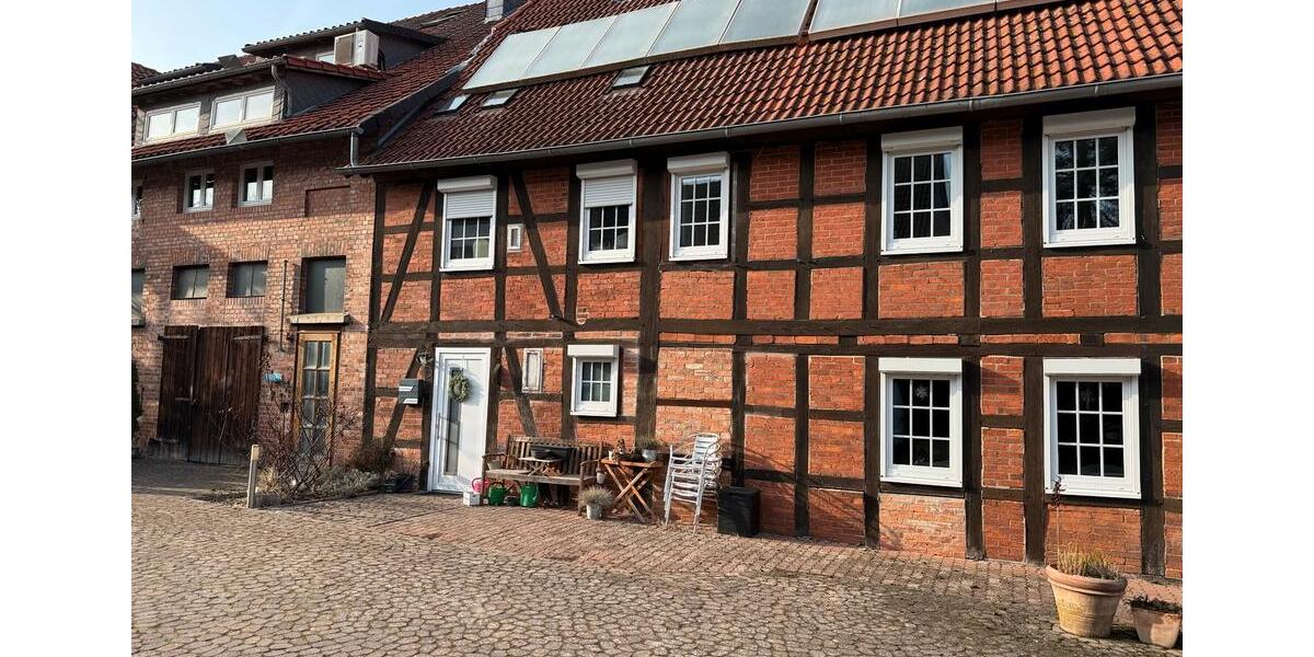 Doppelhaushälfte Harsum - 6 Zimmer, 195 m&sup2;, 255.000&euro; | Angebot:25445475