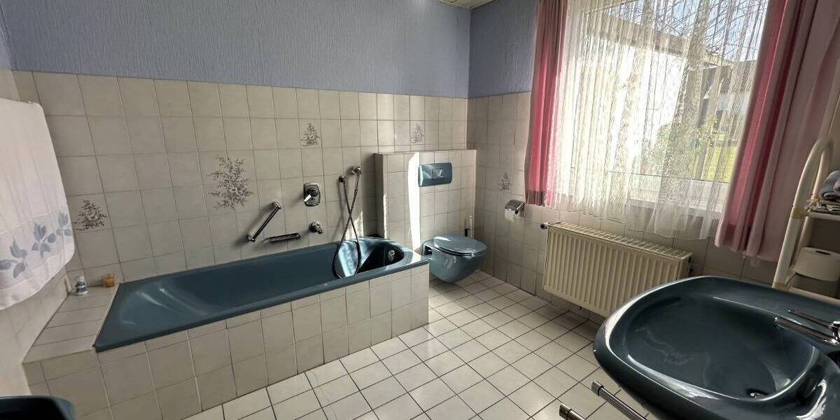 Einfamilienhaus Hildesheim Sorsum - 7 Zimmer, 180 m&sup2;, 349.000&euro; | Angebot:25681957