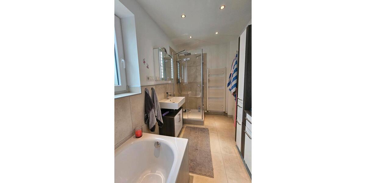 Etagenwohnung Wennigsen (Deister) - 4 Zimmer, 103 m&sup2;, 315.000&euro; | Angebot:25480261