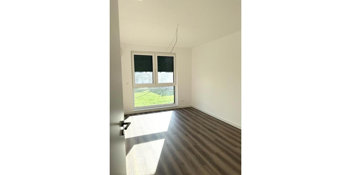 Terrassenwohnung Sarstedt - 3 Zimmer, 96 m&sup2;, 1.400&euro; | Angebot:25803567