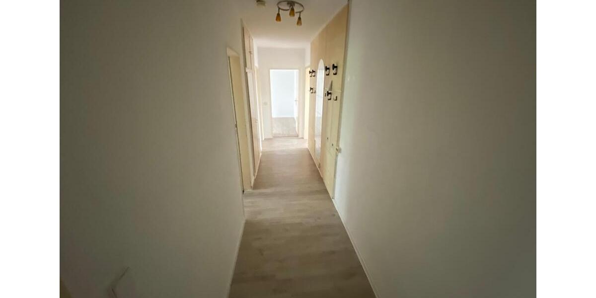 Etagenwohnung Peine Südstadt - 3 Zimmer, 70 m&sup2;, 690&euro; | Angebot:26534853