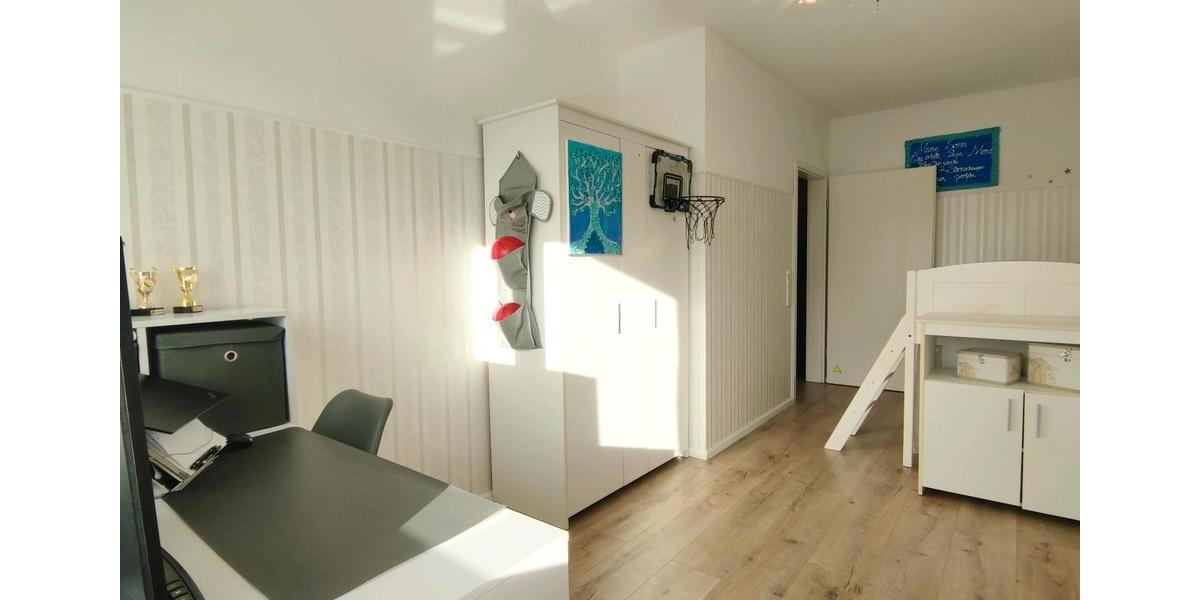 Doppelhaushälfte Sarstedt - 4 Zimmer, 114 m&sup2;, 490.000&euro; | Angebot:25272961