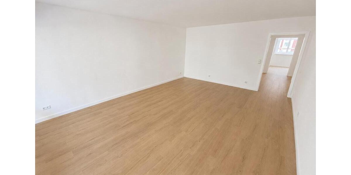 Hochparterre Hannover Döhren-Wülfel - 2 Zimmer, 67 m&sup2;, 885&euro; | Angebot:26604221