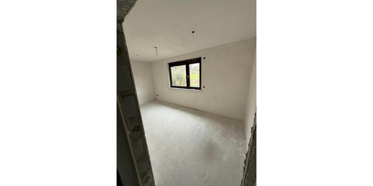 Einfamilienhaus Alfeld (Leine) - 12 Zimmer, 240 m&sup2;, 390.000&euro; | Angebot:25703681