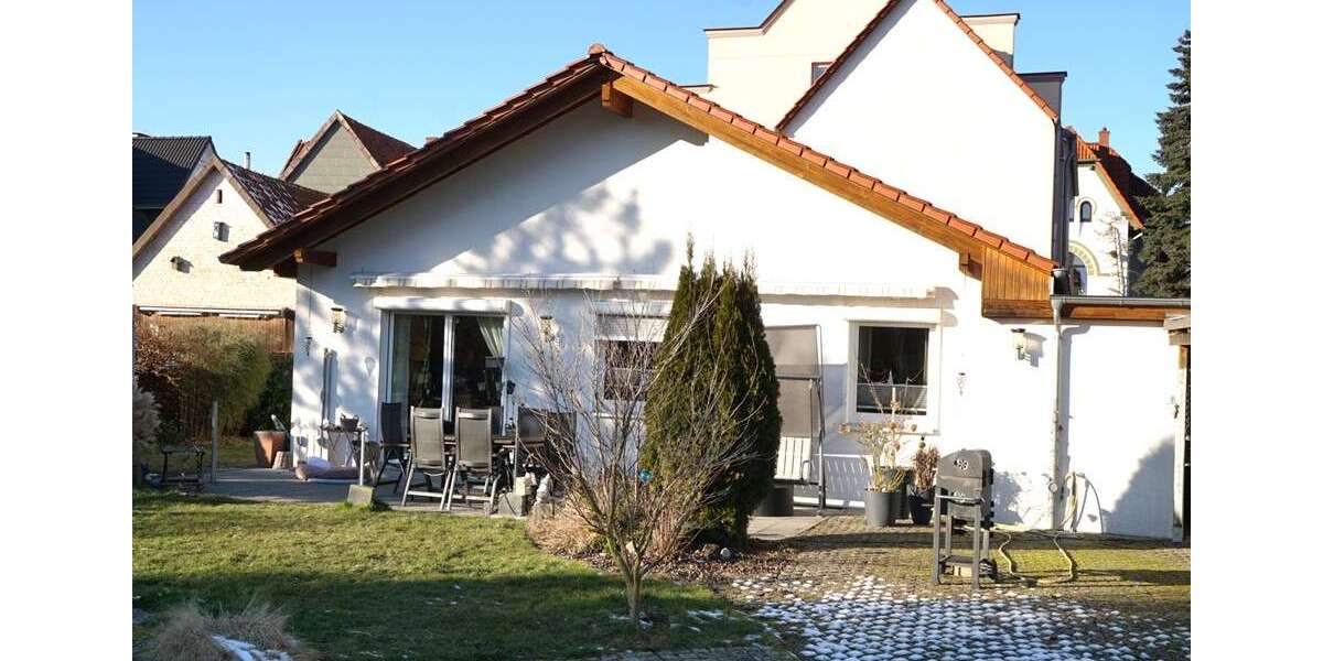 Einfamilienhaus Springe - 10 Zimmer, 385 m&sup2;, 745.000&euro; | Angebot:23809258