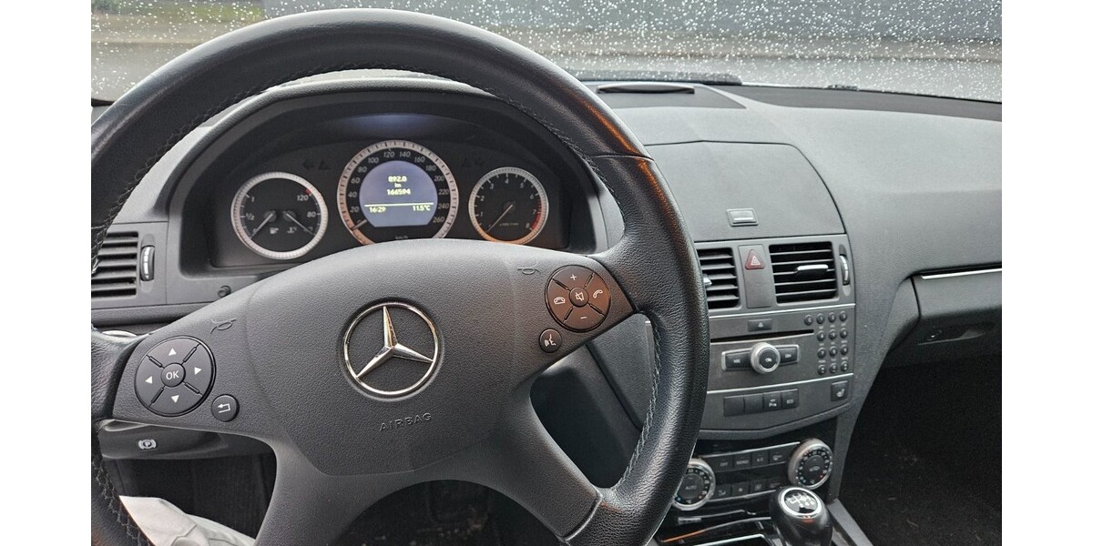 Mercedes-Benz C 180 166.700 km 6.222 &euro; Peine 31224