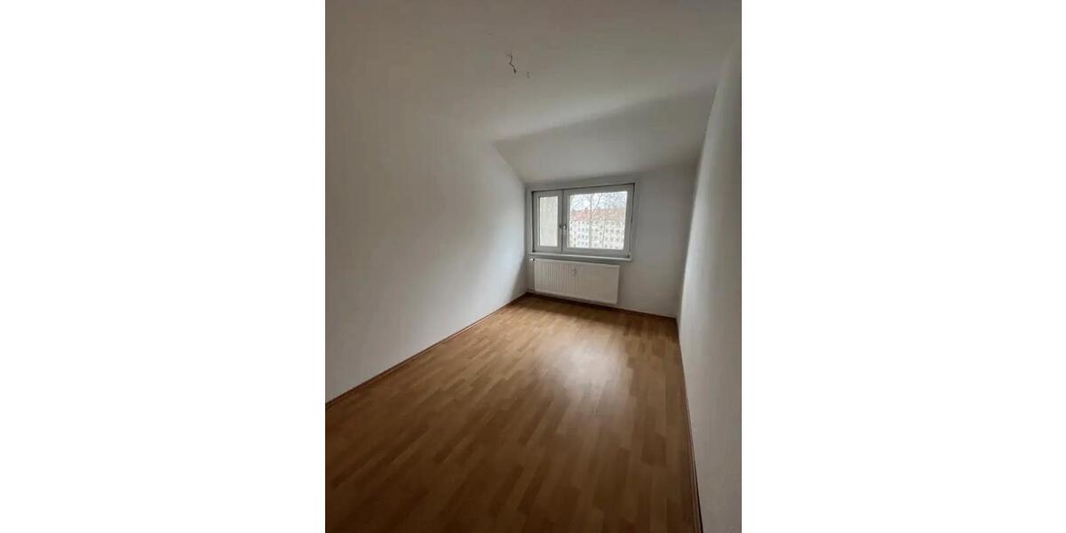 Dachgeschoßwohnung Salzgitter Ortschaft Nord - 3 Zimmer, 60 m&sup2;, 360&euro; | Angebot:26018736