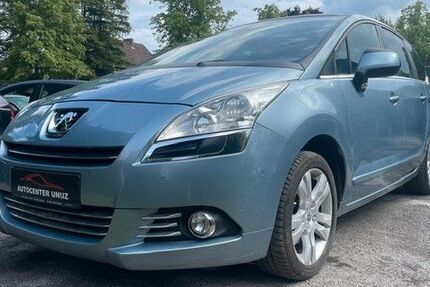 Peugeot 5008 179.000 km 4.990 &euro; Pattensen 30982