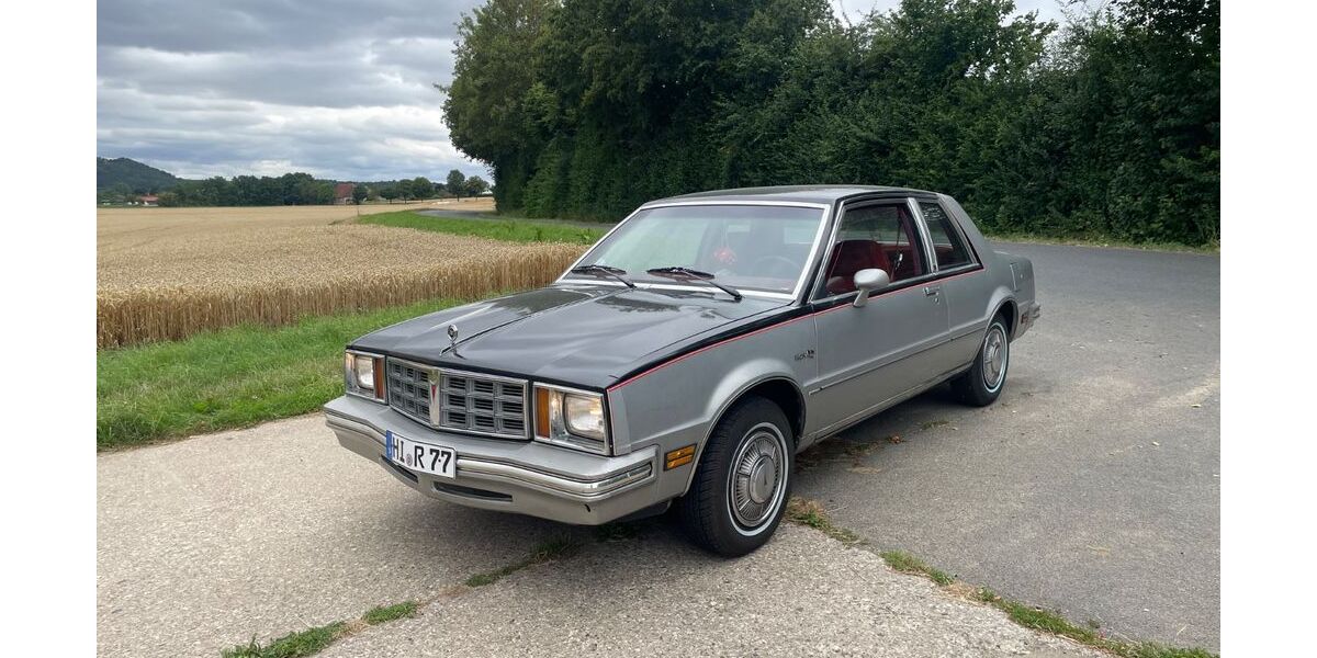 Pontiac Andere 44.000 km 5.500 &euro; Holle 31188