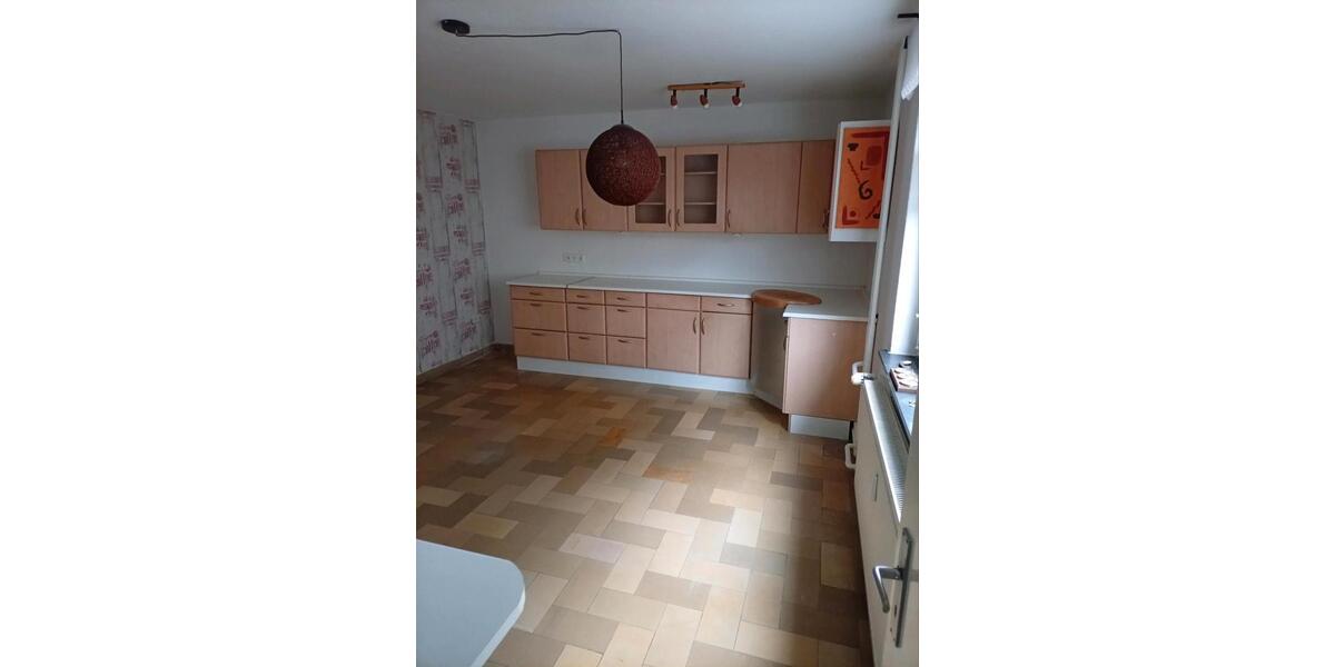 Erdgeschoßwohnung Sibbesse - 3.5 Zimmer, 83 m&sup2;, 560&euro; | Angebot:25104158