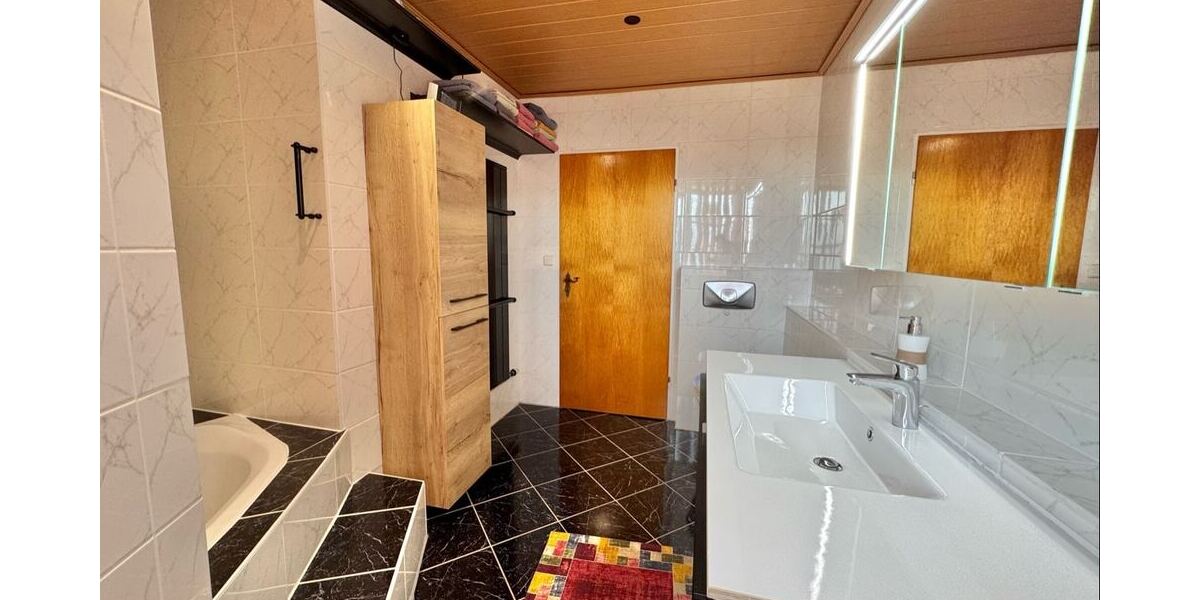 Charmantes Haus in ruhiger Lage - Einfamilienhaus Holle Hackenstedt | Angebot:26097672