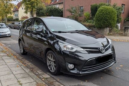 Toyota Verso 239.000 km 5.490 &euro; Salzgitter 38226