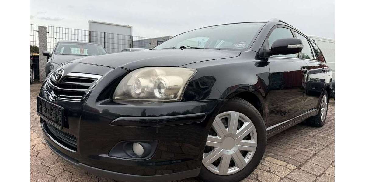 Toyota Avensis 237.500 km 1.990 &euro; Hildesheim 31137