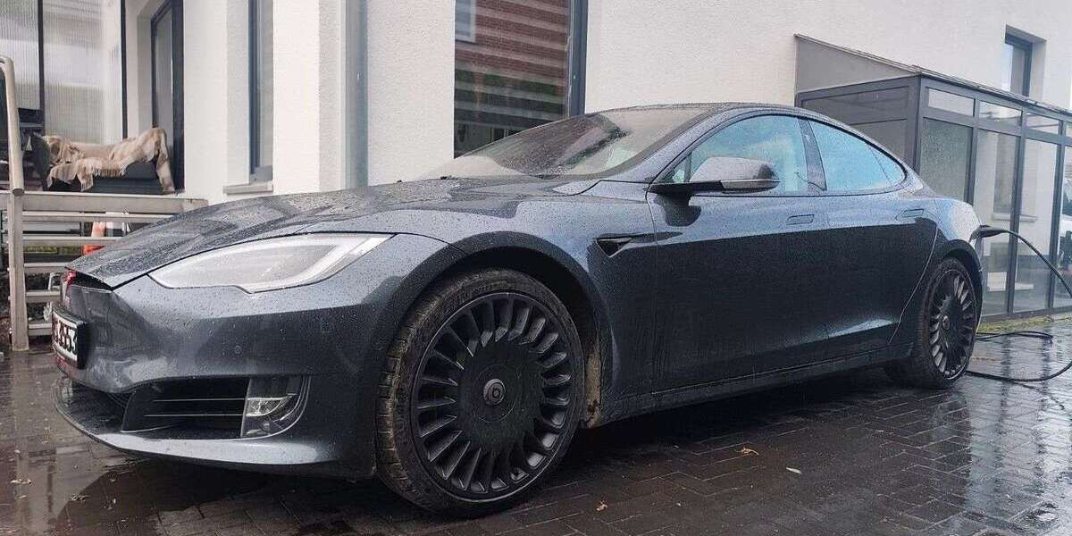 Tesla Model S 135.000 km 30.999 &euro; Ronnenberg 30952