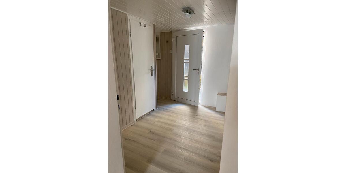 Einfamilienhaus Delligsen - 5 Zimmer, 120 m&sup2;, 980&euro; | Angebot:26611157