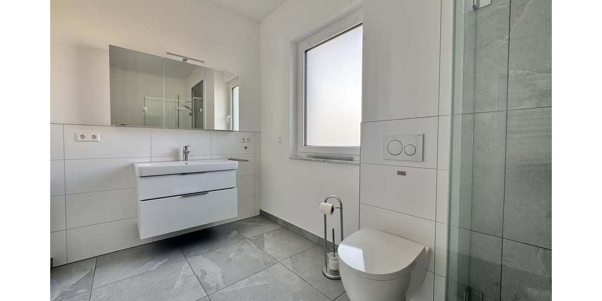 KFW-55 Wohnung mit Doppelgarage - Etagenwohnung Sarstedt Sarstedt | Angebot:26490838