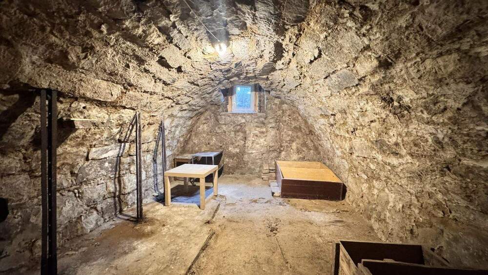 Einfamilienhaus Salzhemmendorf Benstorf - 6 Zimmer, 220 m&sup2;, 99.000&euro; | Angebot:25815632